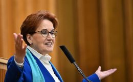 Son dakika… Meclis kürsüsünde o müziği dinletiyordu: Akşener, kürsüde hıçkırarak ağladı!