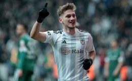 Spor yazarları Beşiktaş – Konyaspor maçını yorumladı: ‘Semih Kılıçsoy tarihe geçmeye kararlı’