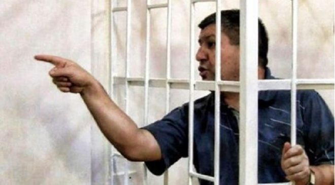 Azerbaycanlı gazeteci Avaz Zeynallı’ya 9 yıl hapis cezası verildi