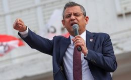 CHP lideri Özgür Özel, seçim hedeflerini ve adaylarını Cumhuriyet’e anlattı: Ege kıyılarından içeri yöneleceğiz