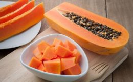 Enerji deposu ve bol vitamin kaynağı: İşte Papaya meyvesi ve bilinmeyen faydaları…