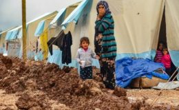 Yüz binlerce kız çocuğu eğitimin dışında